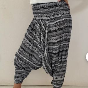Black & White Harem Pants /Hippie Pants Rayon Pants/Thailand Harem Pants onesize
